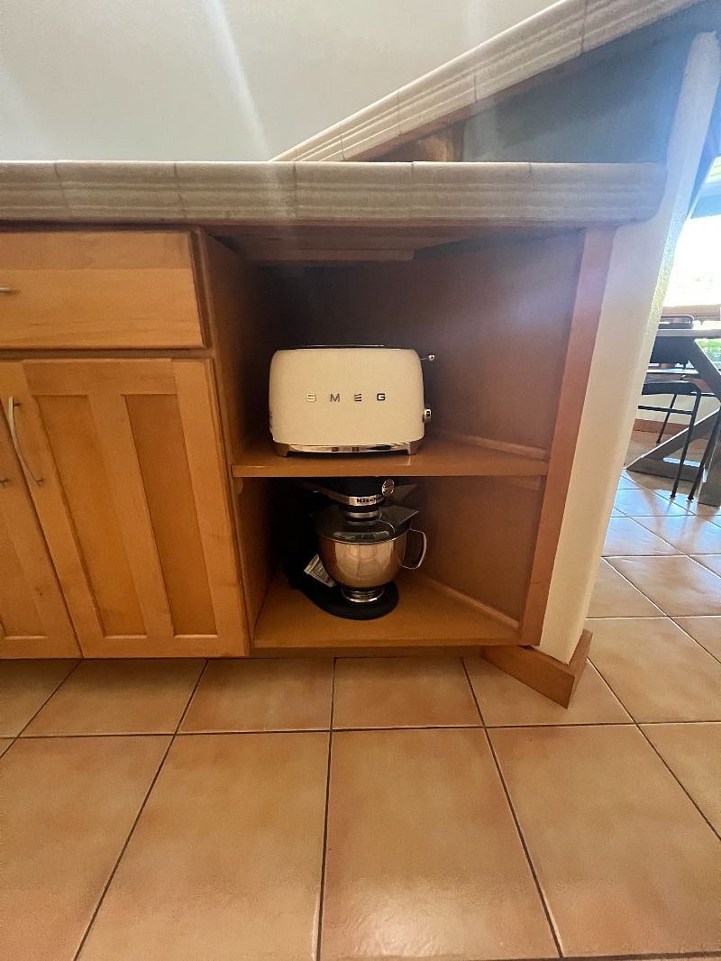 Top of the line small appliances, Smeg + Espresso Machine!