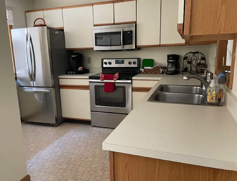 Fully equipped kitchen