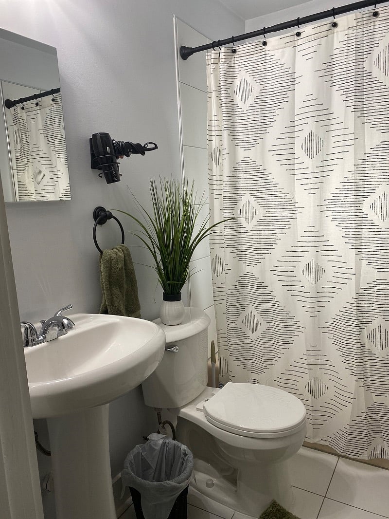 Furnished Finder property 493879_1 photo 6