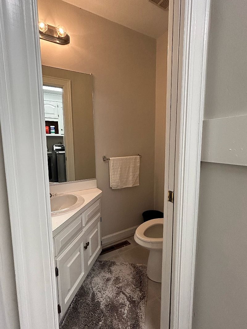 Furnished Finder property 493911_2 photo 15