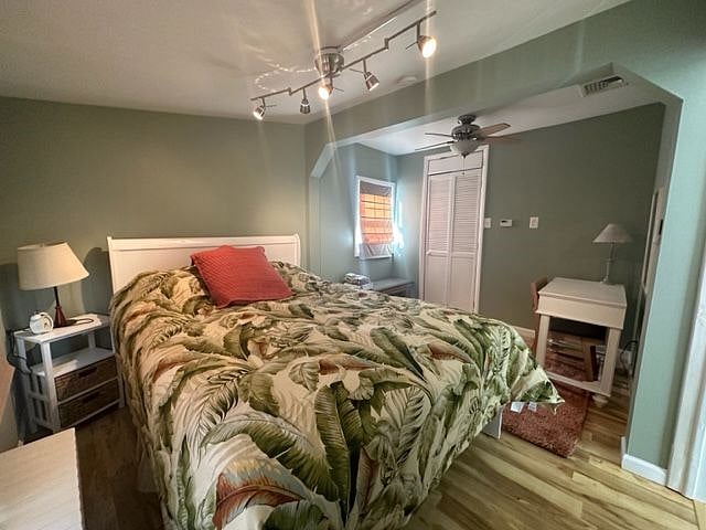 Furnished Finder property 493999_1 photo 13