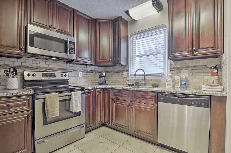 Furnished Finder property 494055_1 photo 4