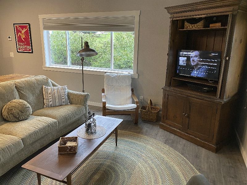 Furnished Finder property 494189_1 photo 1