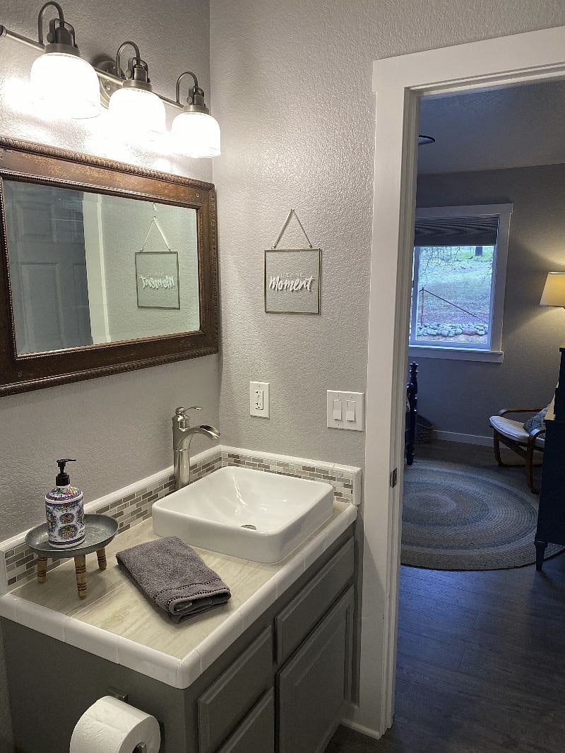 Furnished Finder property 494189_1 photo 9