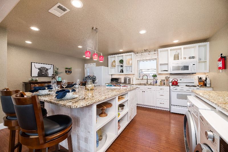 Furnished Finder property 494216_1 photo 15