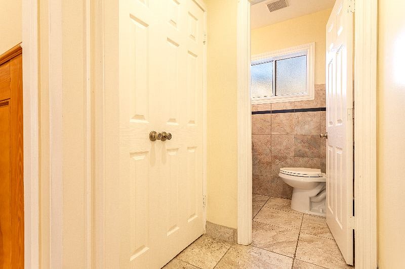 Furnished Finder property 494226_1 photo 11
