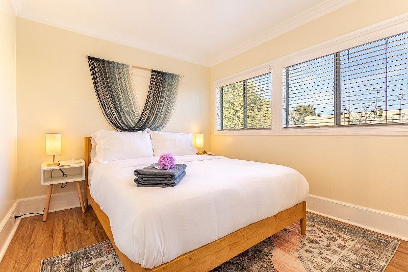 Furnished Finder property 494226_1 photo 20