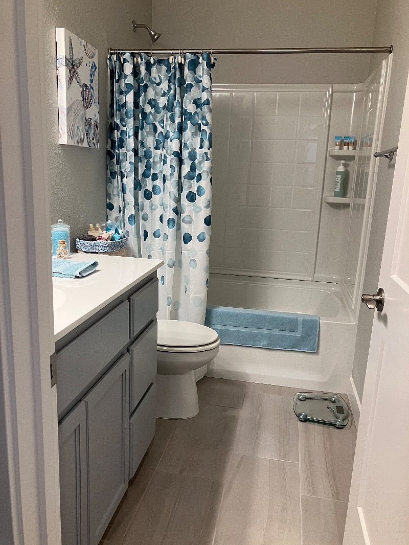 Private bath.