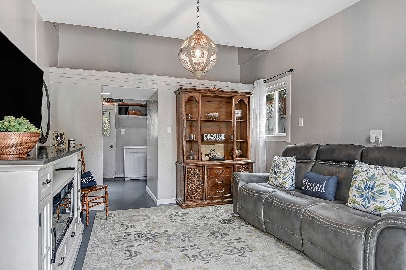 Furnished Finder property 494334_1 photo 15