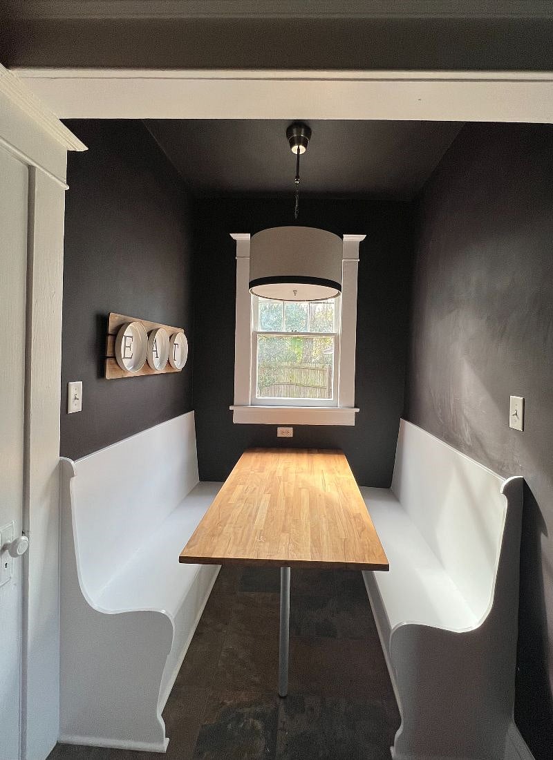 Breakfast Nook