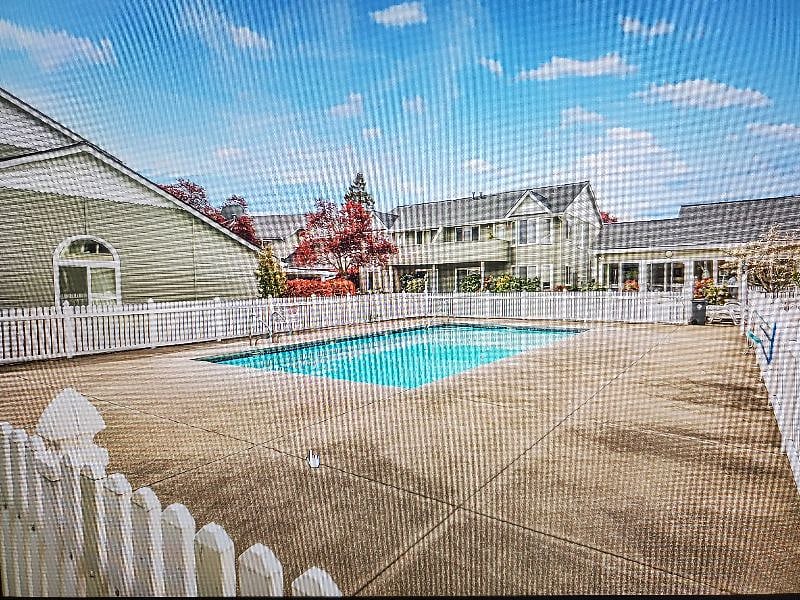 Furnished Finder property 494370_1 photo 11