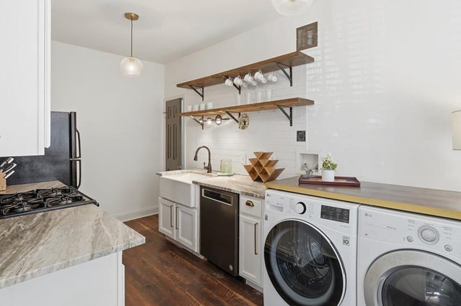 Kitchen will full sized appliances.