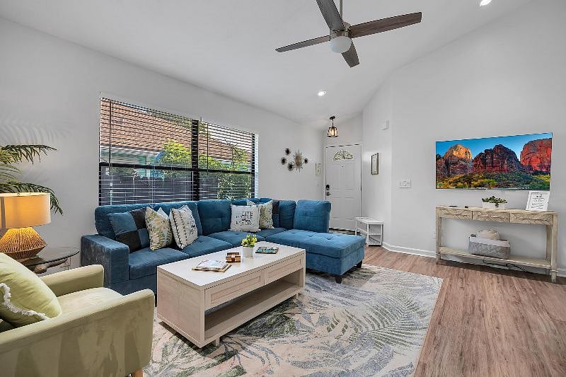 Furnished Finder property 494406_1 photo 8