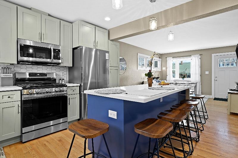 Furnished Finder property 494434_1 photo 2