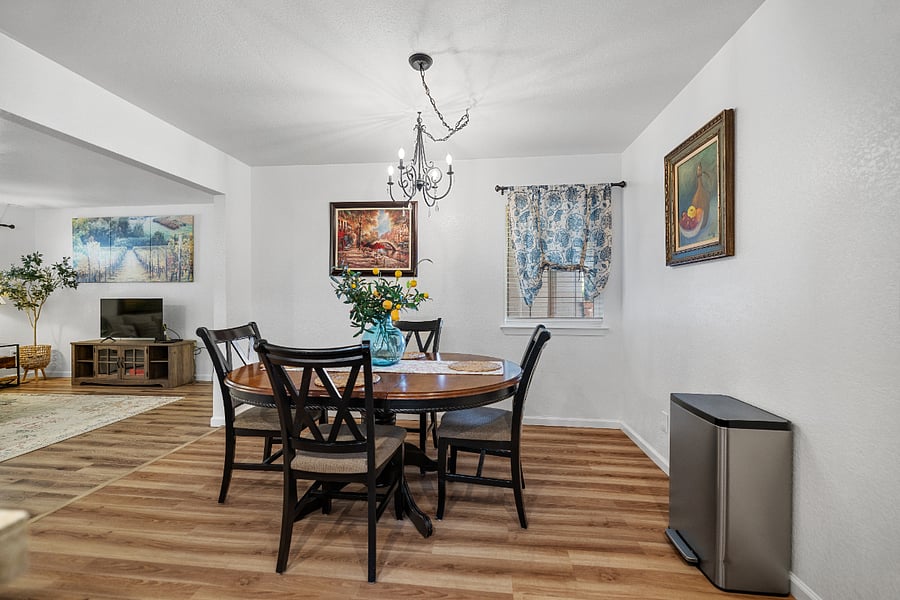 Furnished Finder property 494485_1 photo 4
