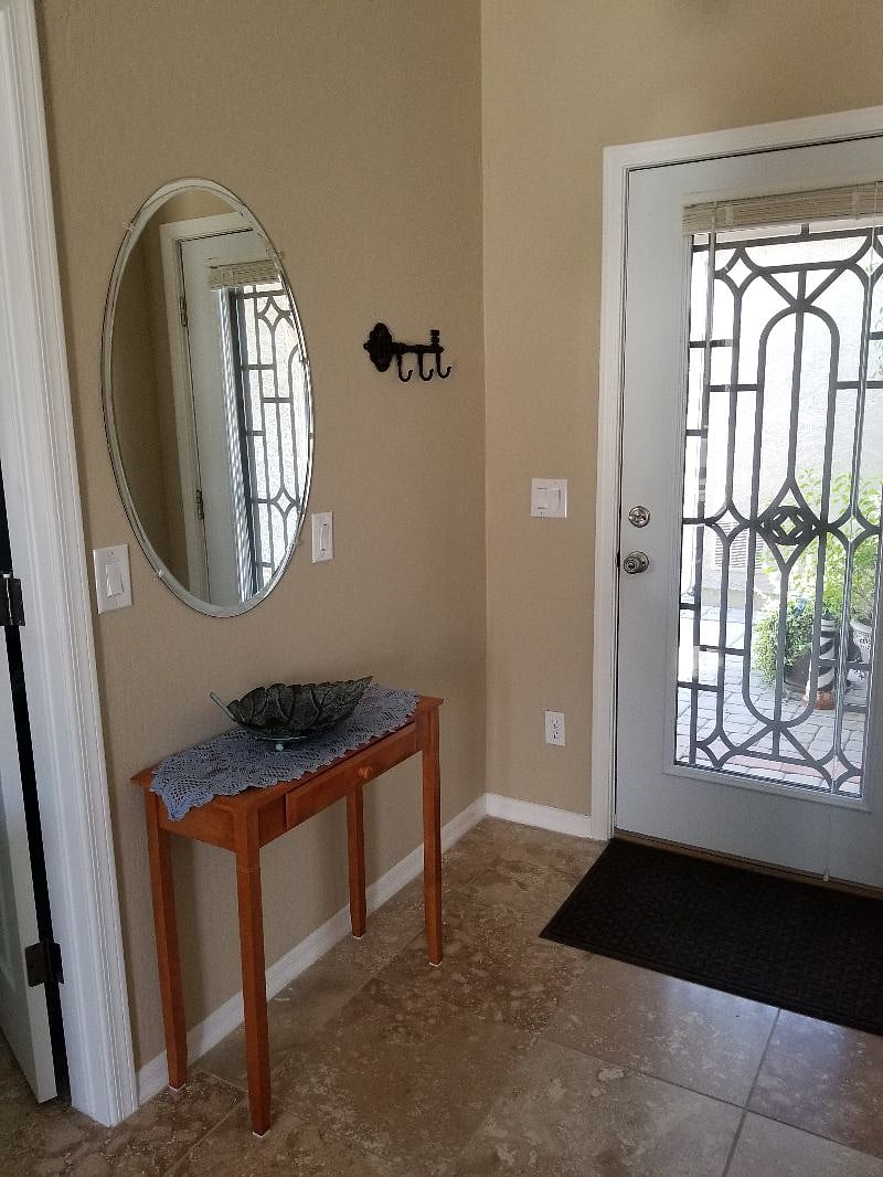 Furnished Finder property 494500_1 photo 4