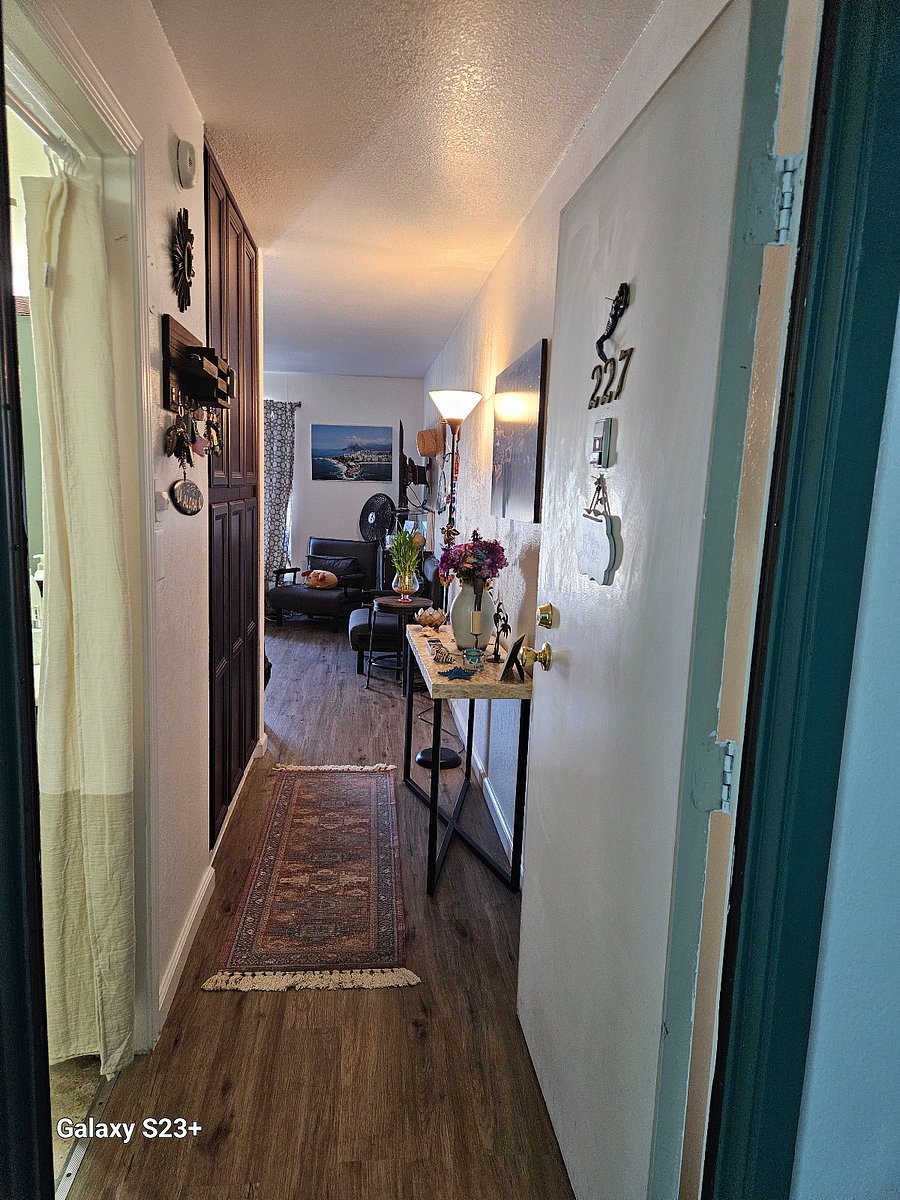 Furnished Finder property 494502_1 photo 3
