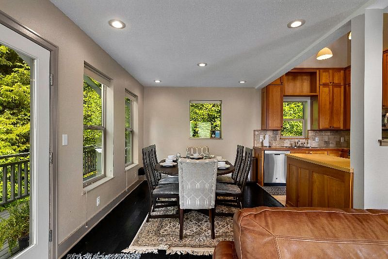Furnished Finder property 494516_1 photo 8