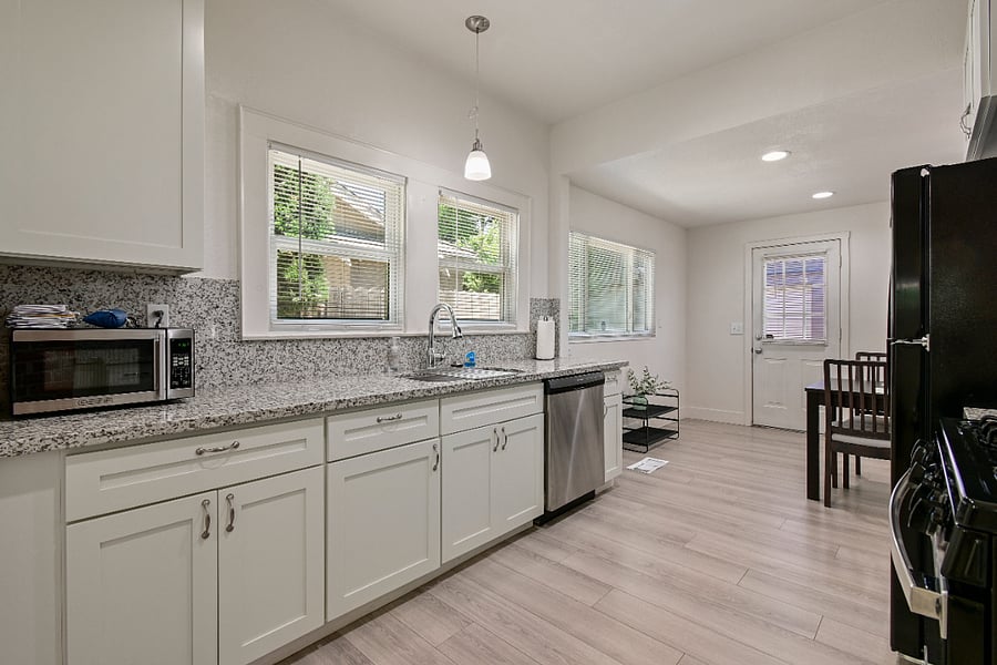 Furnished Finder property 494528_1 photo 8