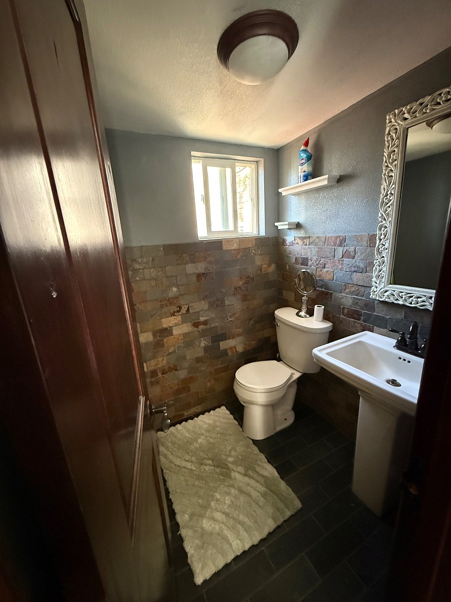Furnished Finder property 494536_1 photo 3