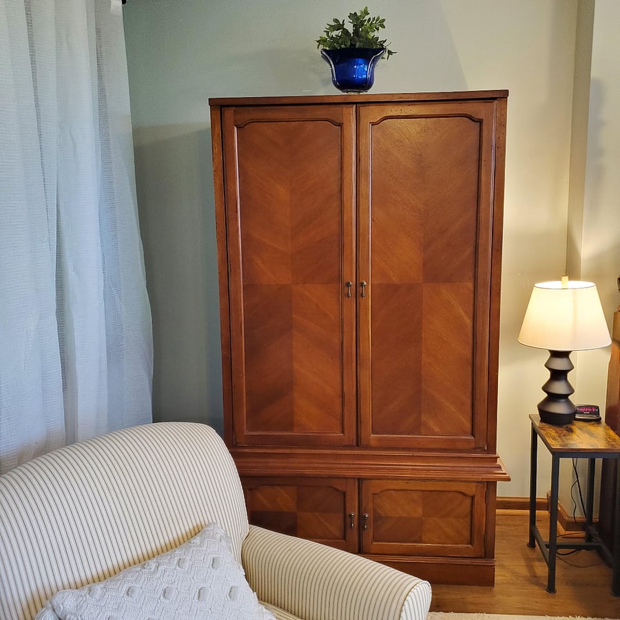 Armoire