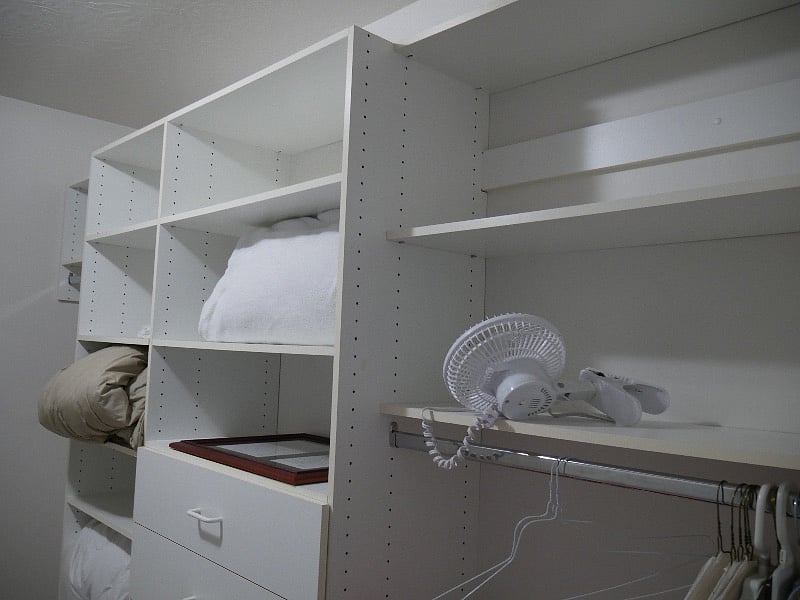 bed rm walk-in closet and linen storage
