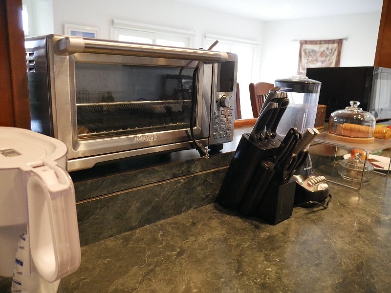Kitchenette / multi- function air fryer, blender, knife block,water filter and pitcher