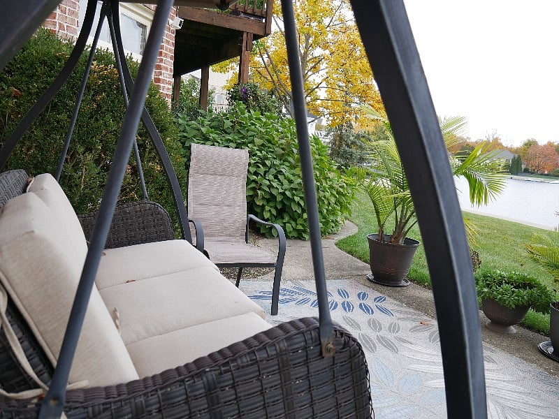Patio swing