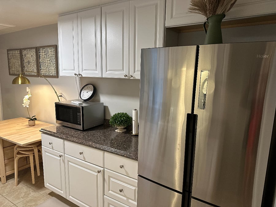 The fully equipped kitchen is ready to inspire your culinary adventures, offering everything you need to create delicious meals and enjoy delightful dining experiences.