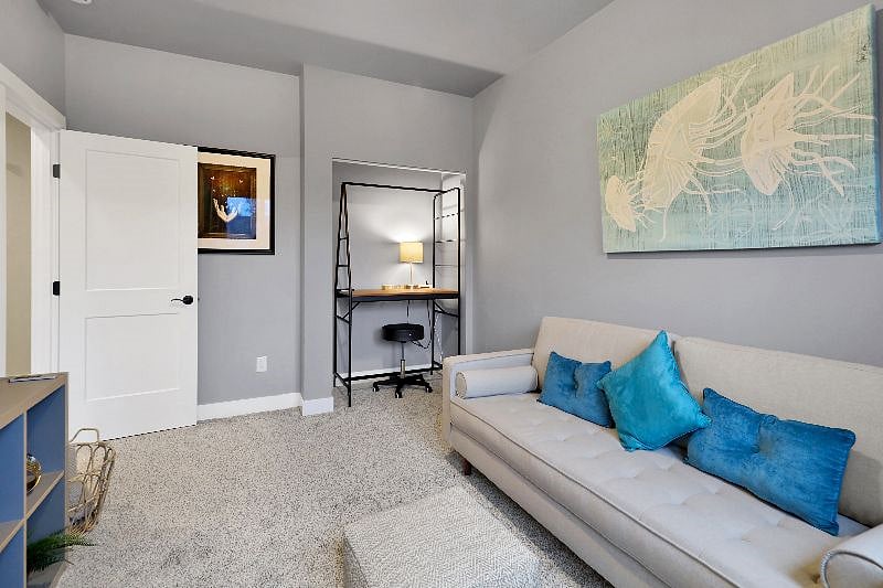 A dedicated work space with high speed internet (over 750GHz).