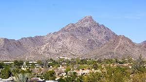 Piestewa Peak close by for hiking enthusiasts