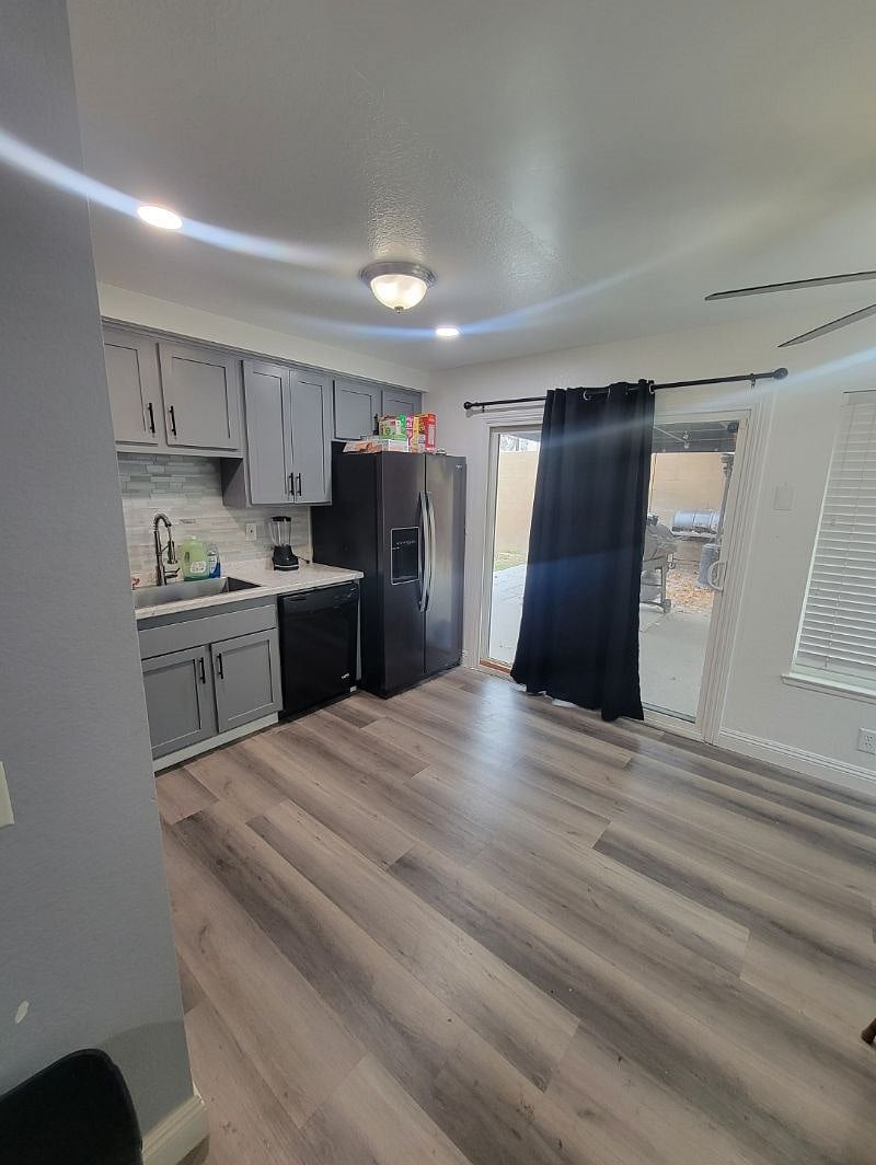 Furnished Finder property 494745_1 photo 3
