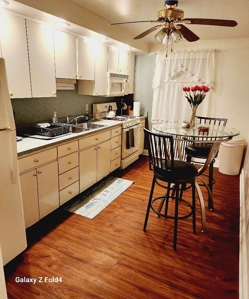 Furnished Finder property 494777_2 photo 10