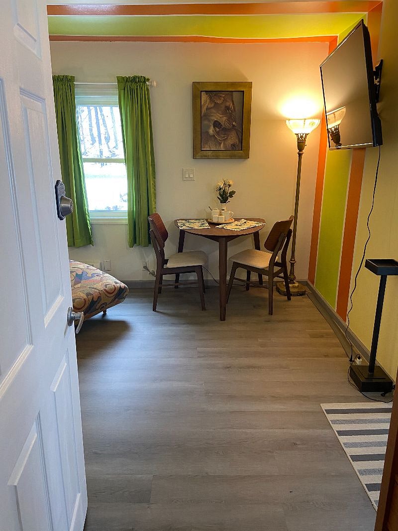Very cozy dining for two