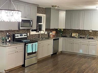 Open kitchen