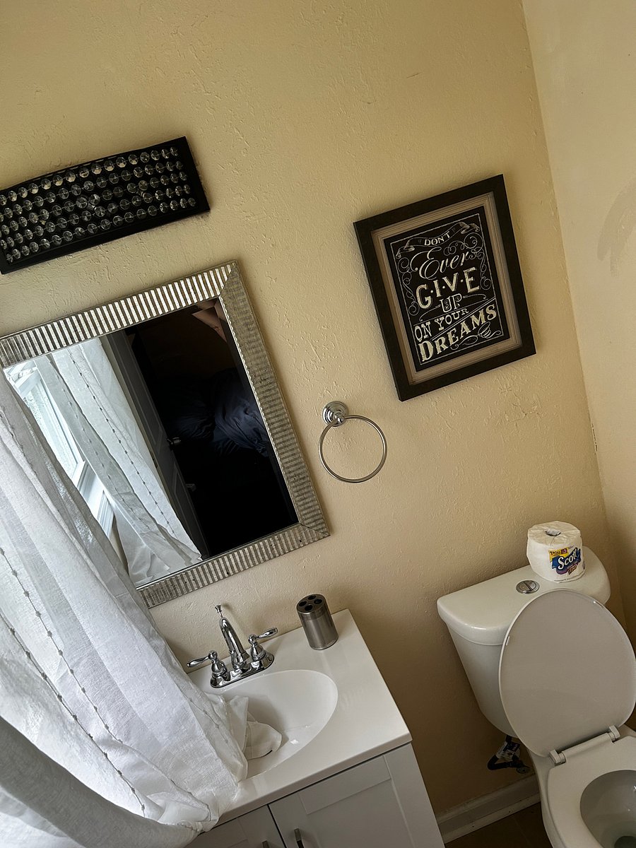1/2 Bathroom located inside Bedroom 4
