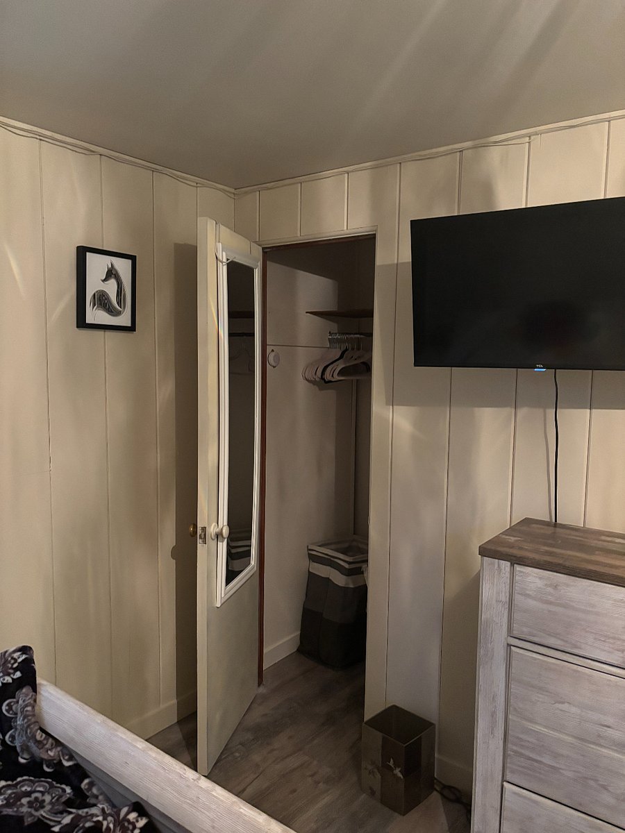Furnished Finder property 495157_1 photo 15