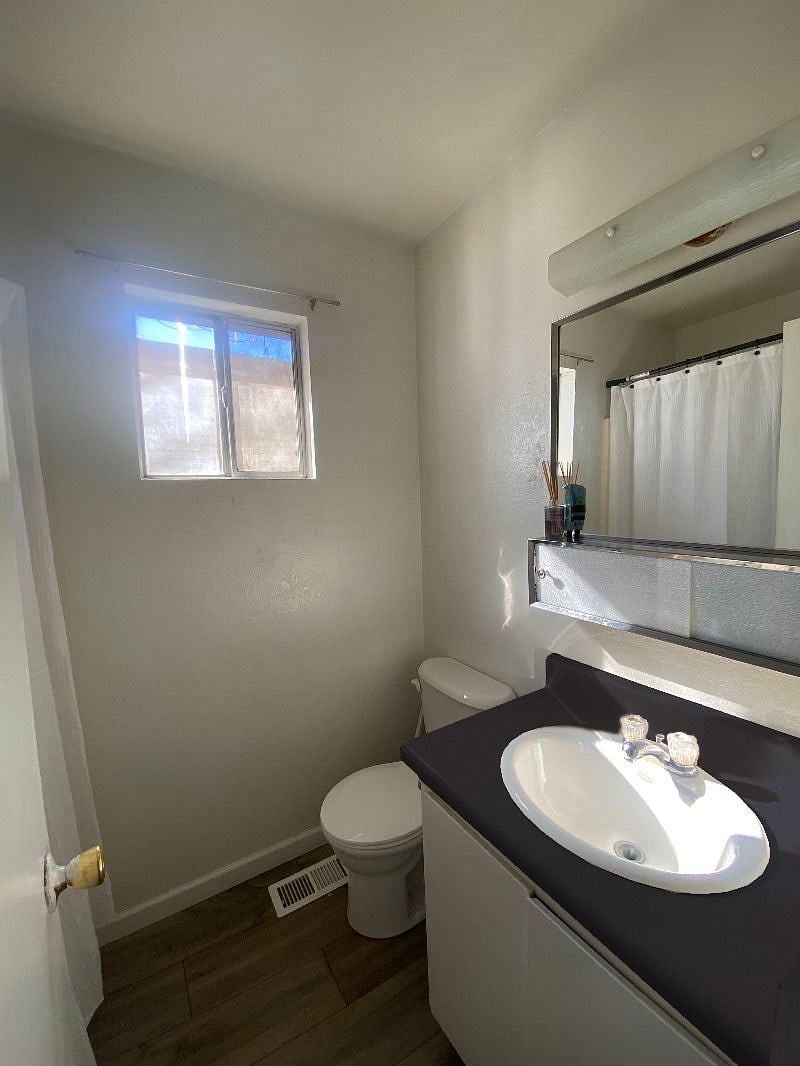 Furnished Finder property 495163_1 photo 3