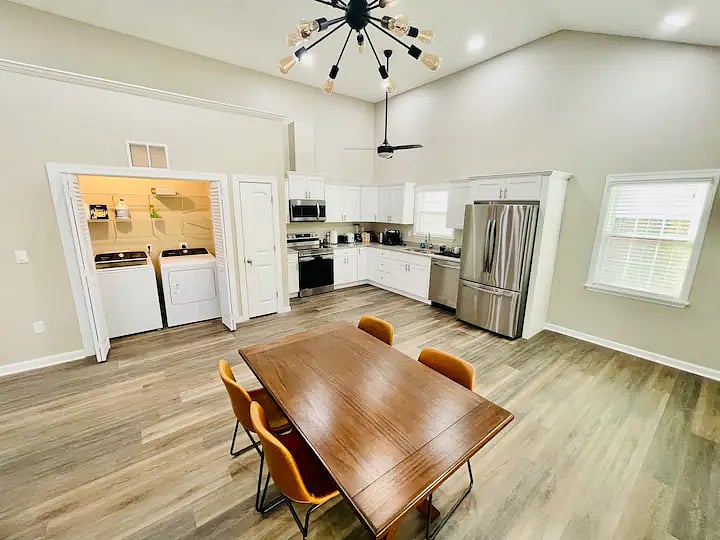 Furnished Finder property 495182_2 photo 3