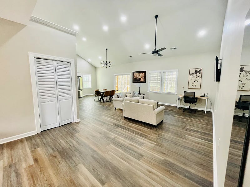 Furnished Finder property 495182_2 photo 4