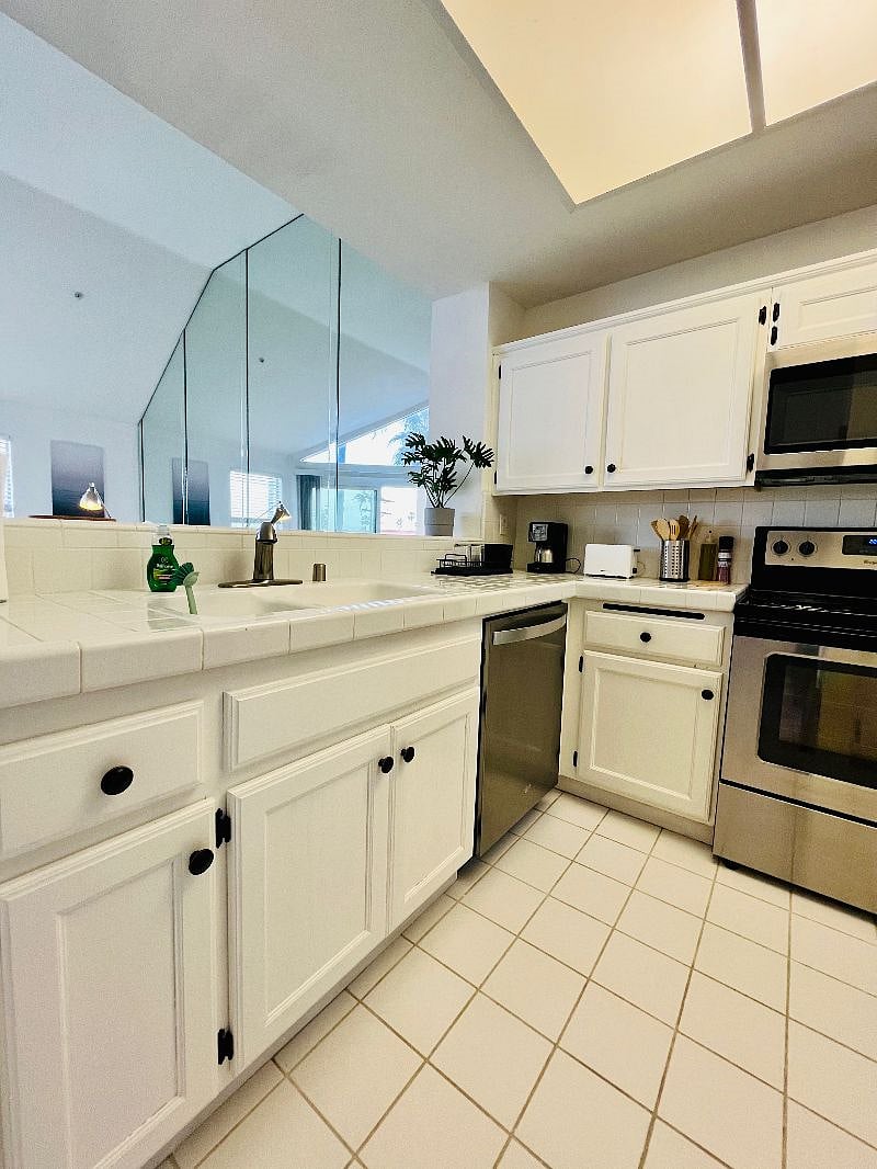 Furnished Finder property 495197_1 photo 6