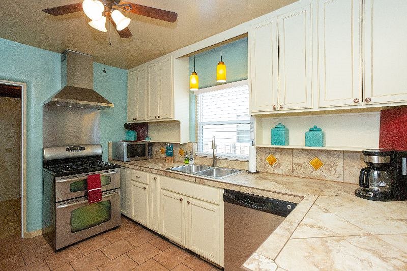 Furnished Finder property 495202_1 photo 11