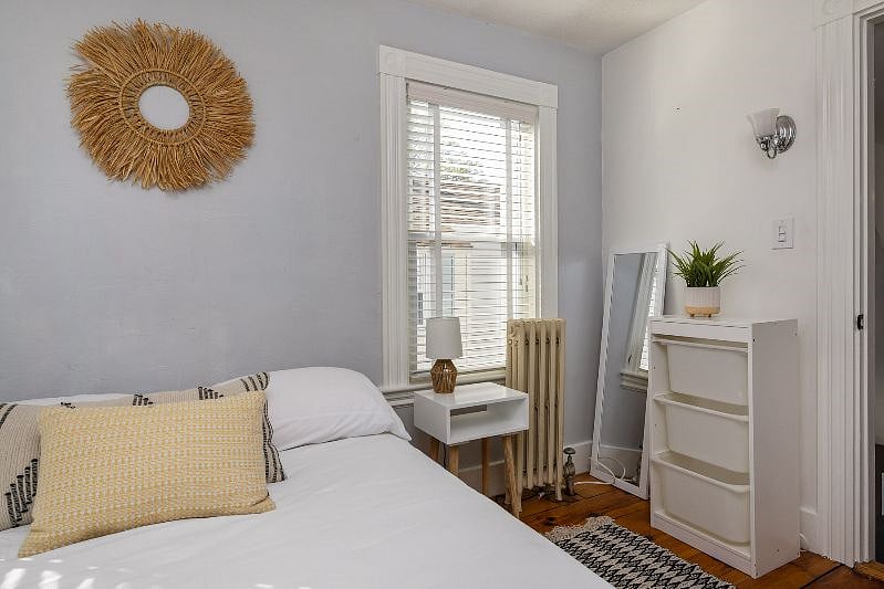 Full sized bedroom