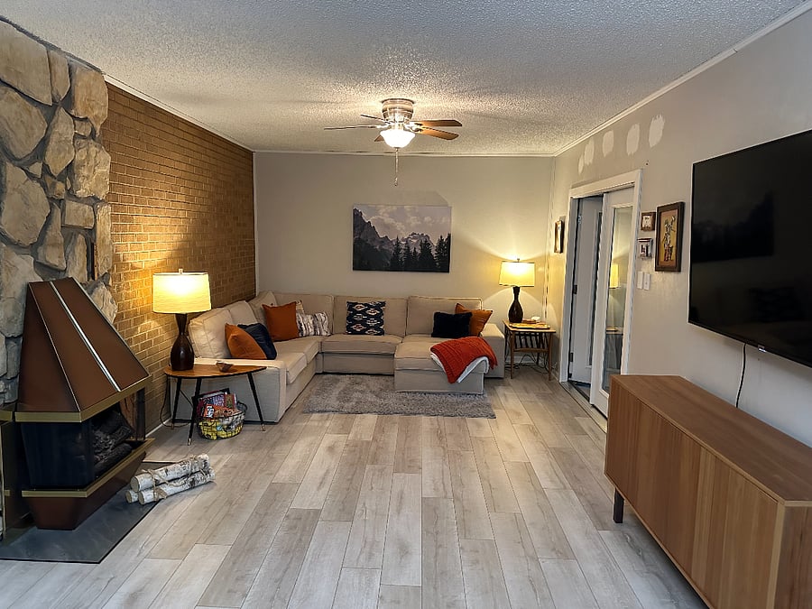 New flooring in Living Room, cozy place to watch your shows on a big TV