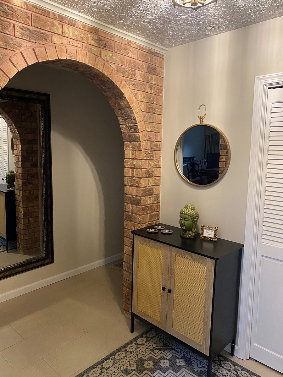 Foyer entrance