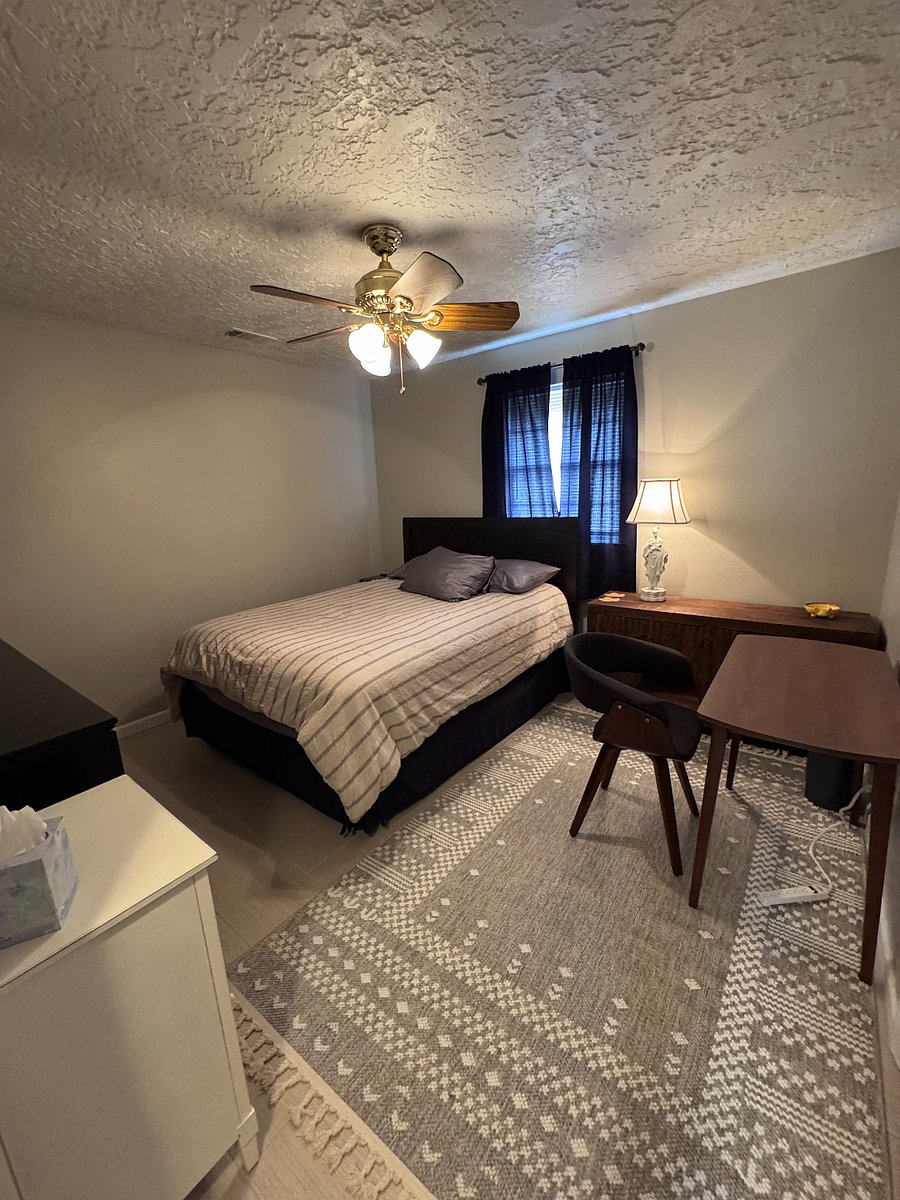 Second bedroom