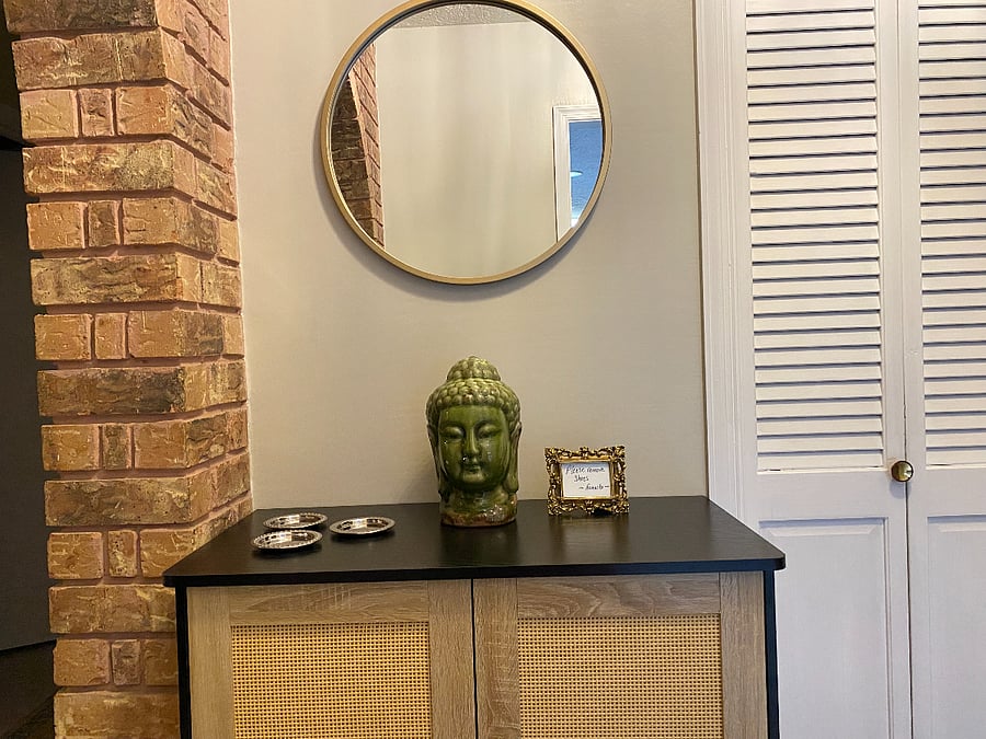 Foyer entrance shoe and coat closet