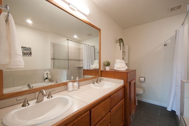 Furnished Finder property 495323_1 photo 19