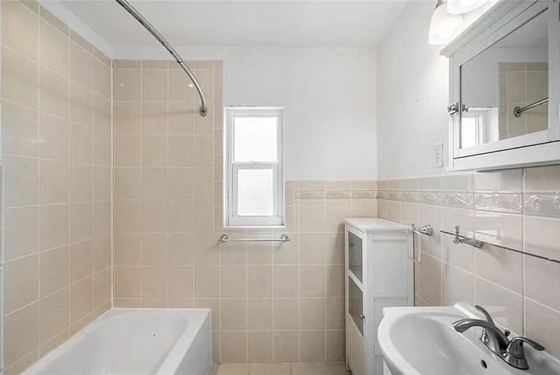 Furnished Finder property 495382_1 photo 14