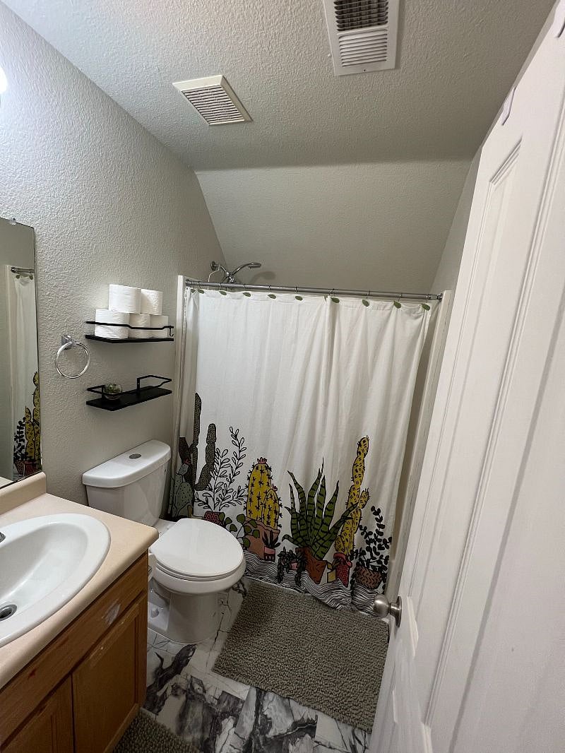 Furnished Finder property 495421_1 photo 3
